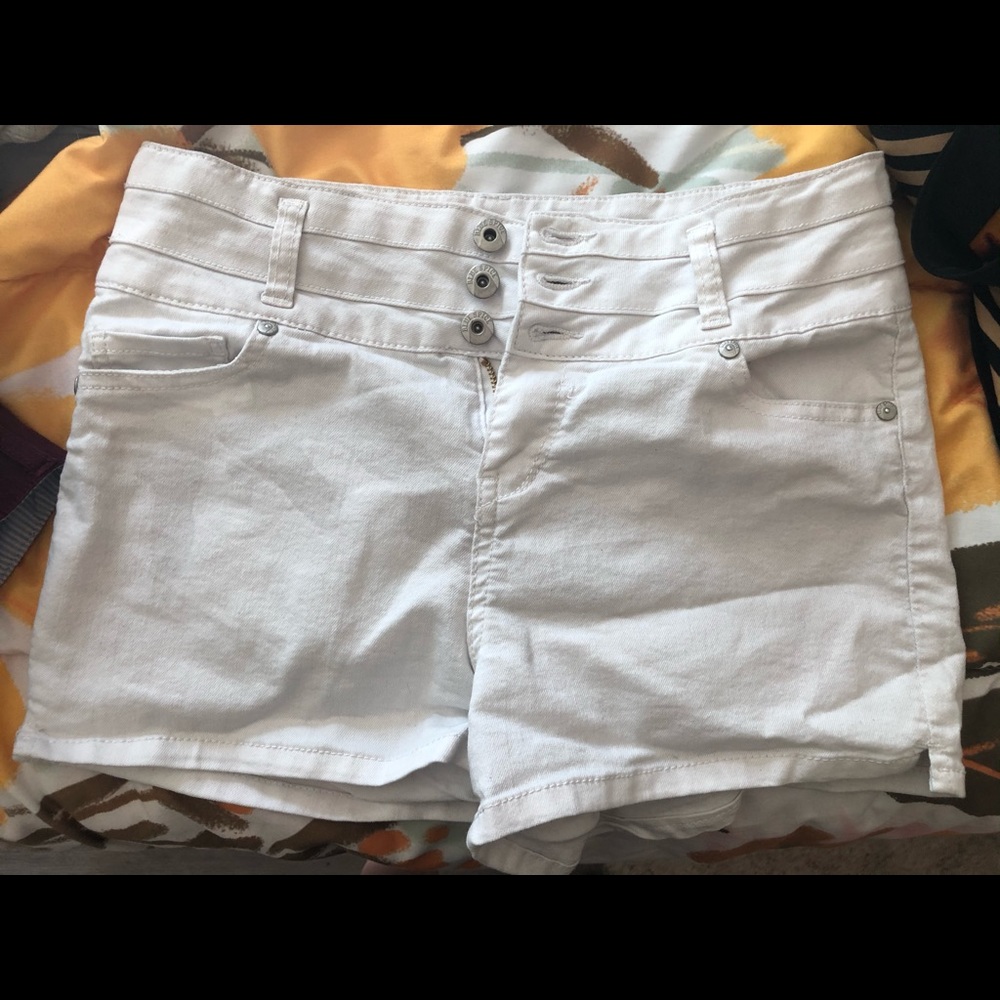 White Jean Shorts - Blue Spice